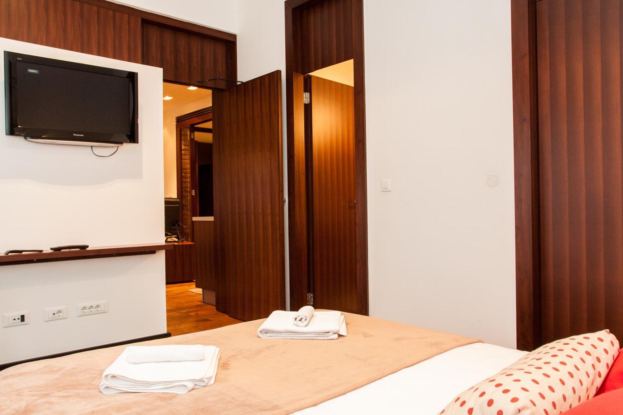 Centroom Apartments Загреб Екстер'єр фото